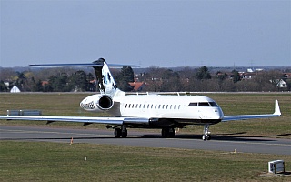 Bild: 19763 Fotograf: Christopher Adam Airline: NewYorker Flugzeugtype: Bombardier Aerospace BD-700 1A10 Global Express XRS