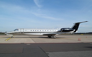 Bild: 19768 Fotograf: Christopher Adam Airline: Air Hamburg Flugzeugtype: Embraer Legacy 650