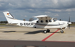 Bild: 19793 Fotograf: Frank Airline: Privat Flugzeugtype: Cessna P210N Pressurized Centurion II