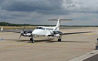 Bild: 20164 Fotograf: Frank Airline: Kazakhstan Border Guard Flugzeugtype: Beechcraft B300 King Air 350i