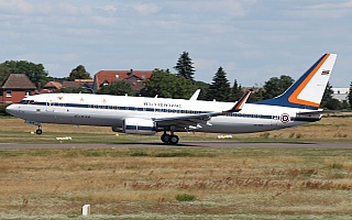 Bild: 20182 Fotograf: Frank Airline: Thailand - Air Force Flugzeugtype: Boeing 737-800WL