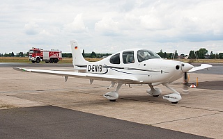 Bild: 20197 Fotograf: Swen E. Johannes Airline: Flug-Förderungsgemeinschaft e.V. Flugzeugtype: Cirrus Design SR20 G3