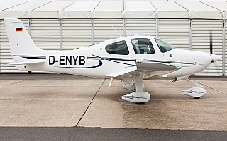 Bild: 20198 Fotograf: Swen E. Johannes Airline: Flug-Förderungsgemeinschaft e.V. Flugzeugtype: Cirrus Design SR20 G3