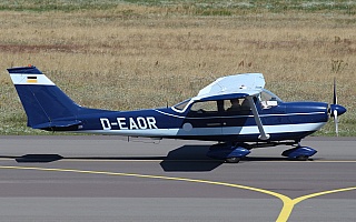 Bild: 20256 Fotograf: Frank Airline: Privat Flugzeugtype: Reims Aviation Reims-Cessna FR172F Reims Rocket