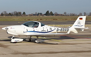 Bild: 20820 Fotograf: Frank Airline: Westküstenflugschule St.Peter Ording GmbH Flugzeugtype: Aquila A 211