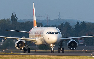 Bild: 21470 Fotograf: Uwe Bethke Airline: Sunclass Airlines Flugzeugtype: Airbus A321-200
