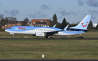 Bild: 21571 Fotograf: Anton van Ruiten Airline: TUIfly Flugzeugtype: Boeing 737-800WL