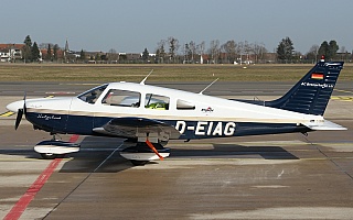 Bild: 20907 Fotograf: Frank Airline: Aero-Club-Bremerhaven e.V. Flugzeugtype: Piper PA-28-181 Archer II