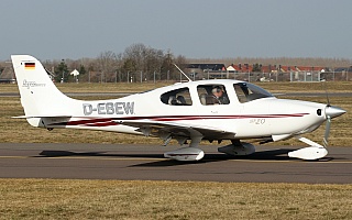 Bild: 20908 Fotograf: Frank Airline: Hanseatischer Fliegerclub Berlin e.V. Flugzeugtype: Cirrus Design SR20