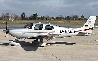 Bild: 20970 Fotograf: Frank Airline: Privat Flugzeugtype: Cirrus Design SR22T