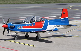 Bild: 21047 Fotograf: Frank Airline: QinetiQ Flugzeugtype: Pilatus PC-9B