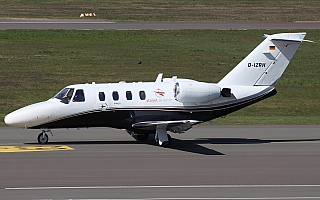 Bild: 21112 Fotograf: Frank Airline: StarJet Aviation Flugzeugtype: Cessna 525 CitationJet 1