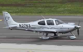 Bild: 21163 Fotograf: Frank Airline: Privat Flugzeugtype: Cirrus Design SR22 GTS G3