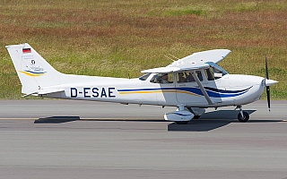 Bild: 21178 Fotograf: Uwe Bethke Airline: Stuttgarter Fliegerclub e.V. Flugzeugtype: Cessna 172S Skyhawk SP