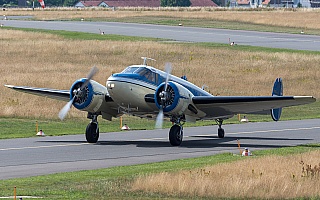 Bild: 21242 Fotograf: Uwe Bethke Airline: Privat Flugzeugtype: Beech C-45H