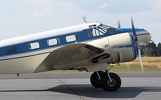 Bild: 21285 Fotograf: Frank Airline: Privat Flugzeugtype: Beech C-45H