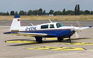 Bild: 21312 Fotograf: Frank Airline: Privat Flugzeugtype: Mooney M20J