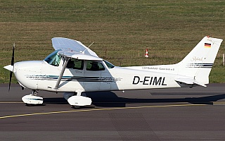 Bild: 22301 Fotograf: Frank Airline: Luftsportverein Bielefeld Gütersloh e.V. Flugzeugtype: Reims Aviation Reims-Cessna F172P Skyhawk II