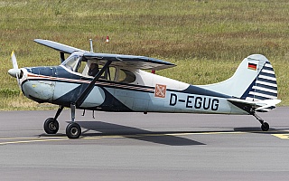 Bild: 21923 Fotograf: Uwe Bethke Airline: Bollmann Bildkarten Flugzeugtype: Cessna 170B