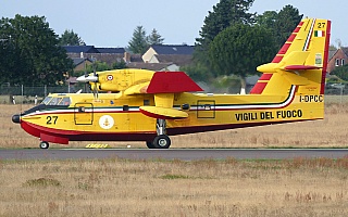Bild: 22093 Fotograf: Karsten Bley Airline: Vigili del Fuoco  Flugzeugtype: Canadair CL-415