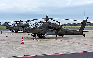 Bild: 23562 Fotograf: Uwe Bethke Airline: USA - Army Flugzeugtype: Boeing AH-64E Apache