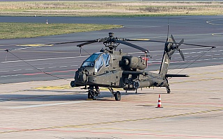 Bild: 23566 Fotograf: Uwe Bethke Airline: USA - Army Flugzeugtype: Boeing AH-64E Apache