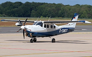 Bild: 23102 Fotograf: Frank Airline: Privat Flugzeugtype: Cessna P210N Pressurized Centurion