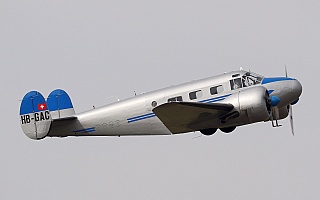 Bild: 24115 Fotograf: Frank Airline: Privat Flugzeugtype: Beechcraft C18S