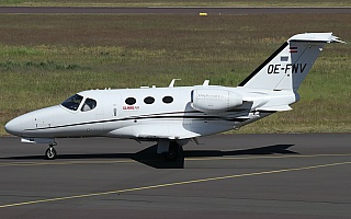 Bild: 24287 Fotograf: Frank Airline: GlobeAir Flugzeugtype: Cessna 510 Citation Mustang